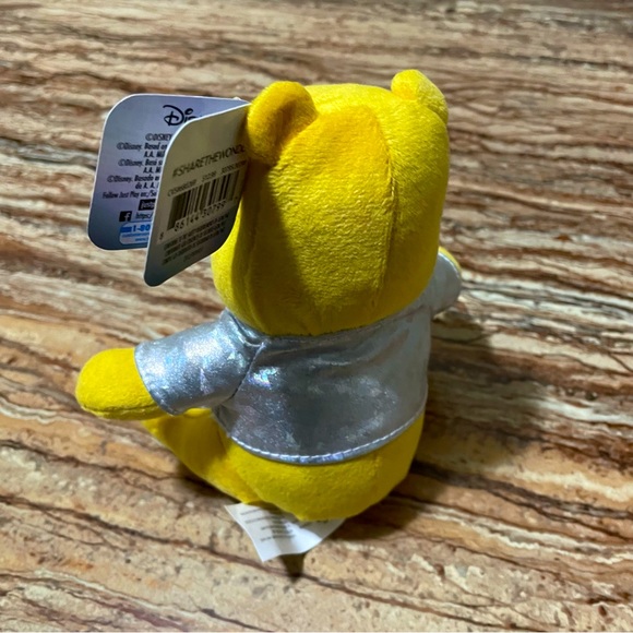 Disney - Picture 3 of 6